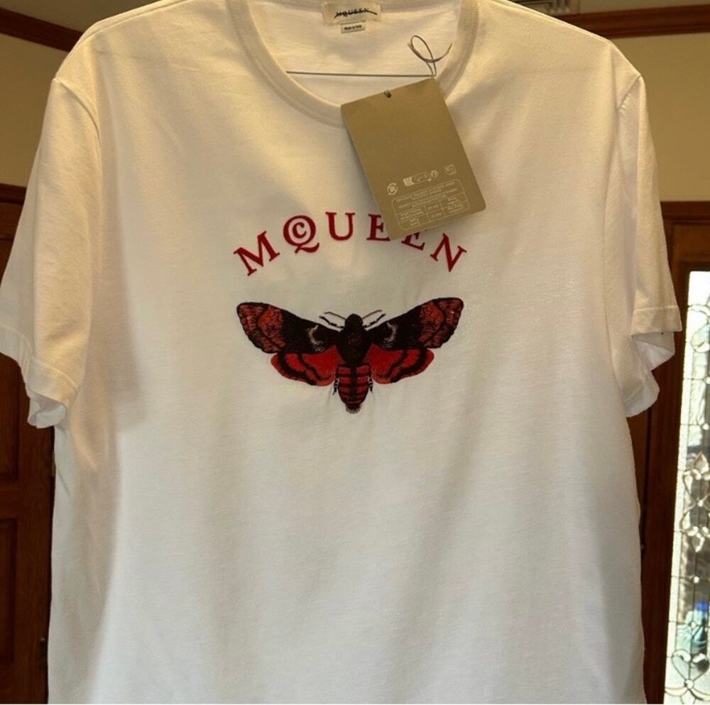 Men's Alexander McQueen moth, embroidered cotton T-shirt size medium, NWT Italy